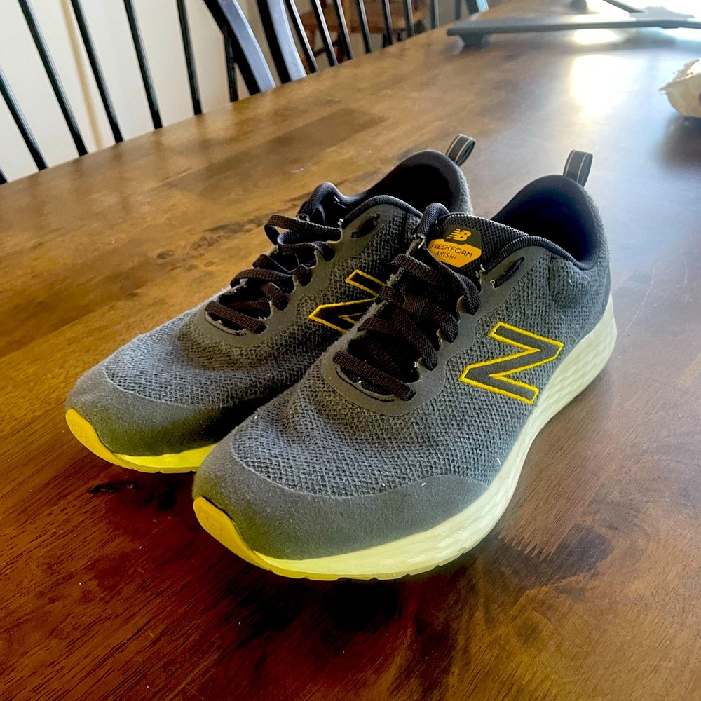 New Balance Arishi Running shoes